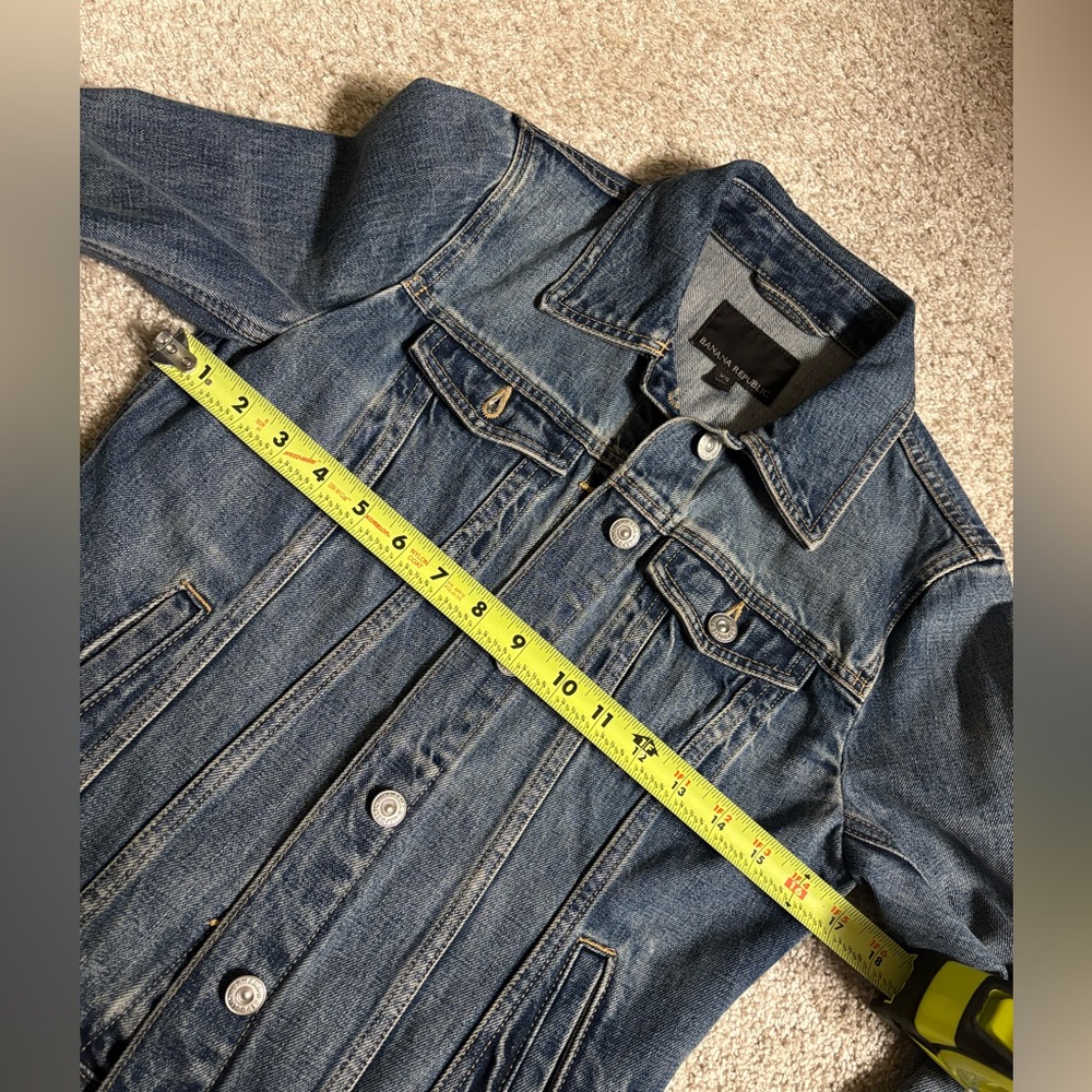 2 pcs Banana Republic Denim Trucker and cropped jackets button up women size XS - Picture 15 of 16
